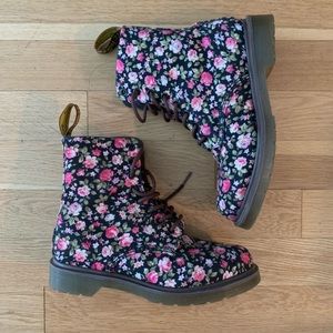 Dr Marten's Flower Print 1460
